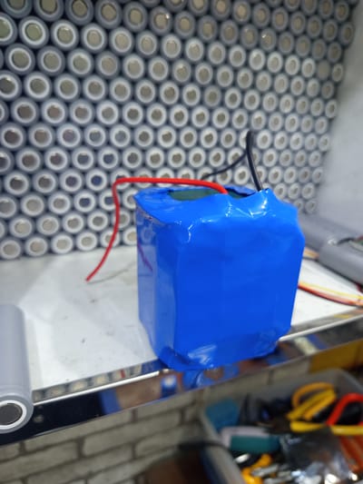 12.8 volt 6ah lithium phosphate battery pack use for solar/ charger fan_img_5