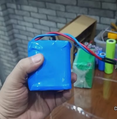 12.6volt 6ah lithium ion battery pack use for charger fan_img_0